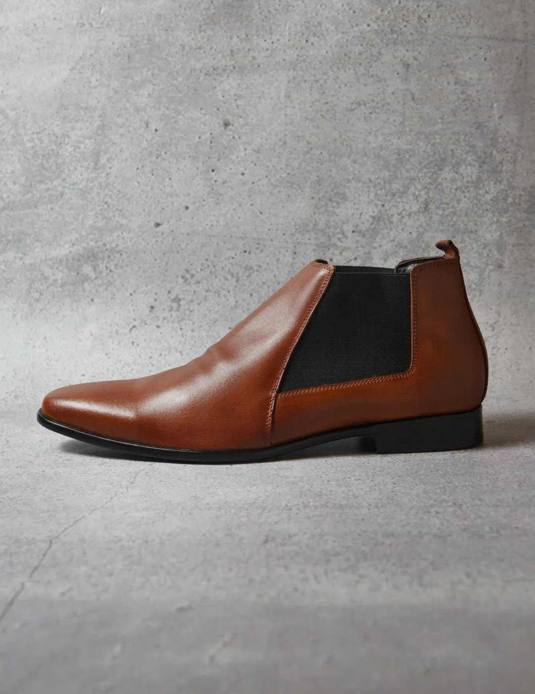 Kanvas Explorer Chelsea Boots