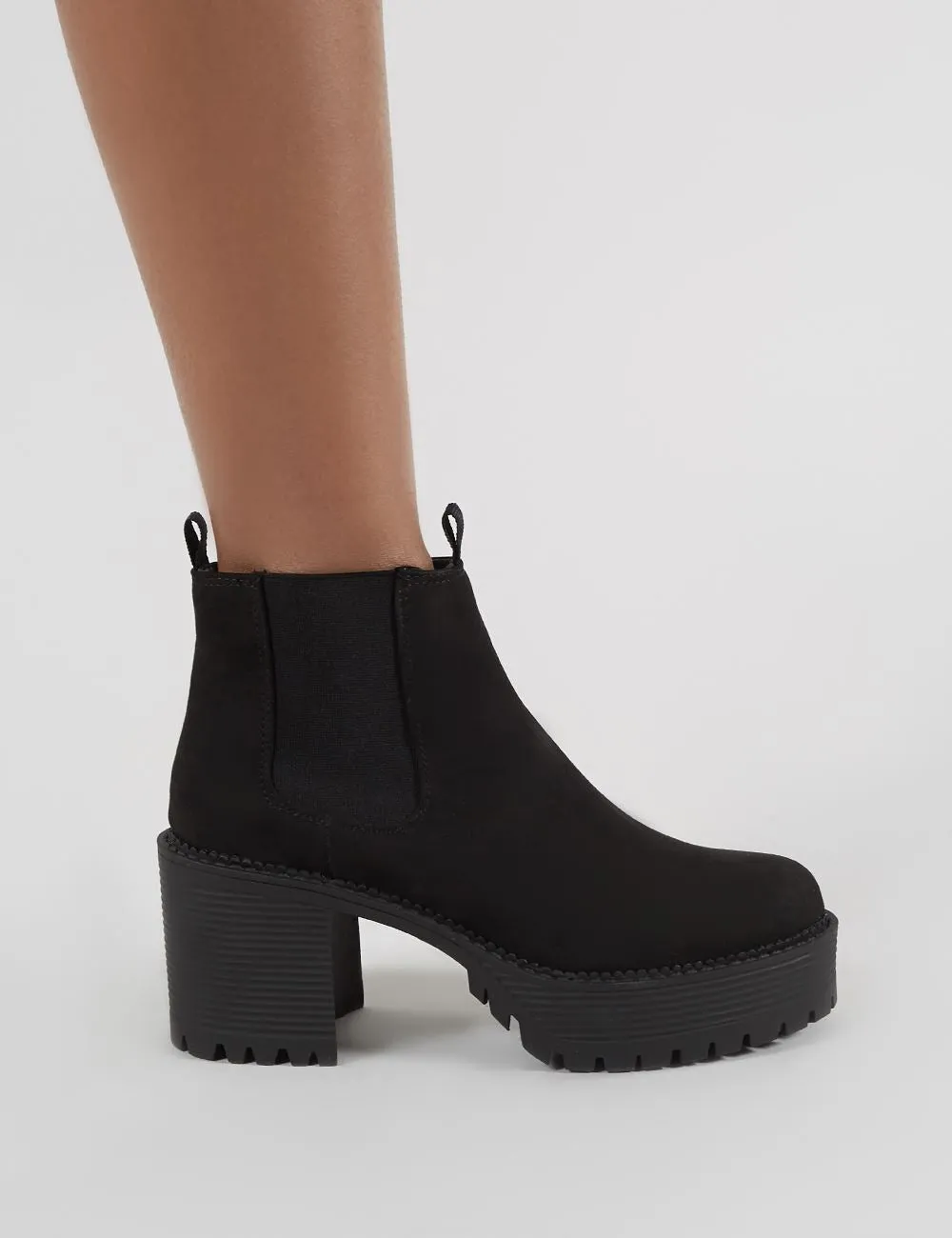 Melia Heeled Chlesea Boots in Black Faux Suede