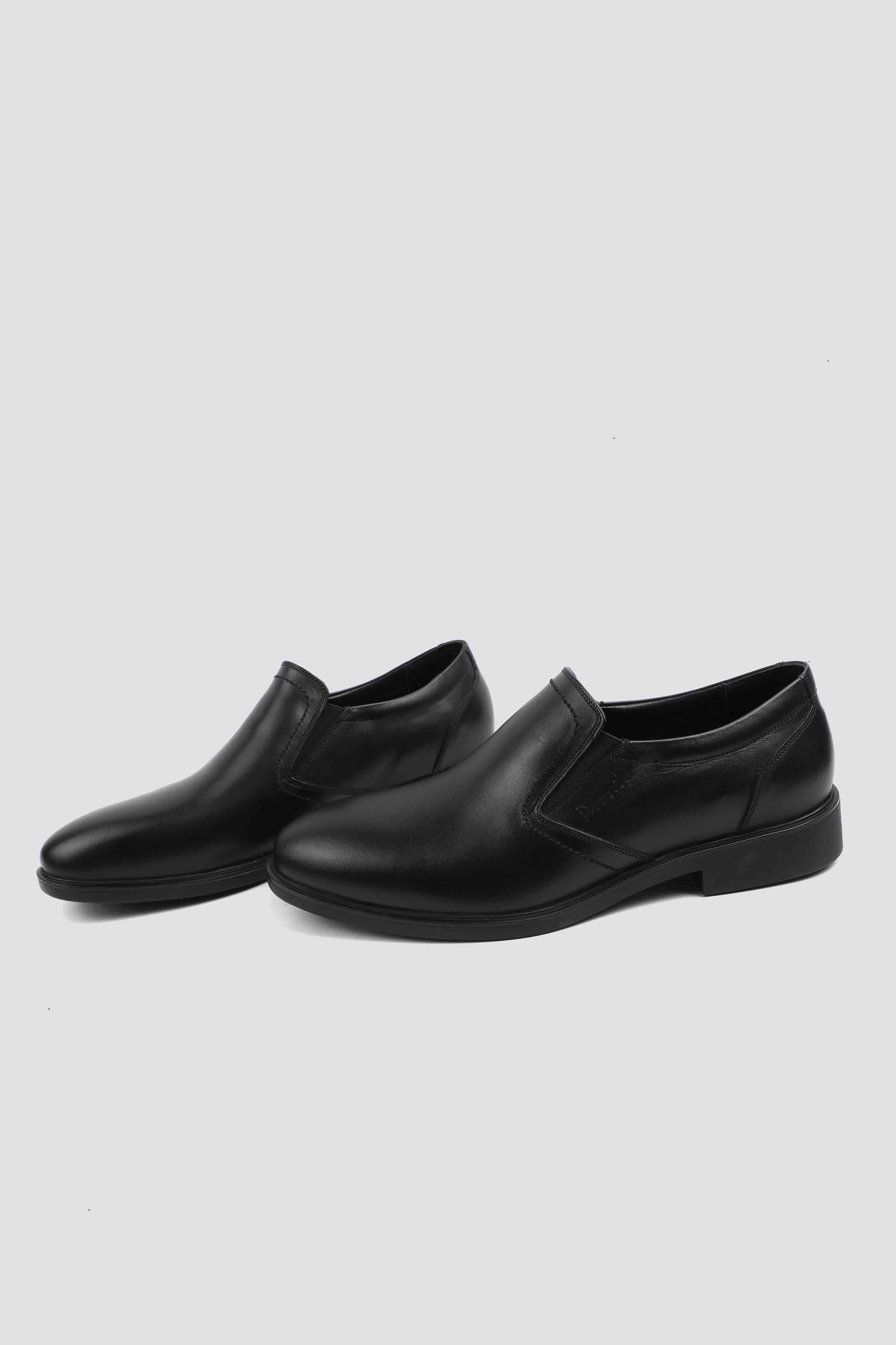 Plain Toe Loafer