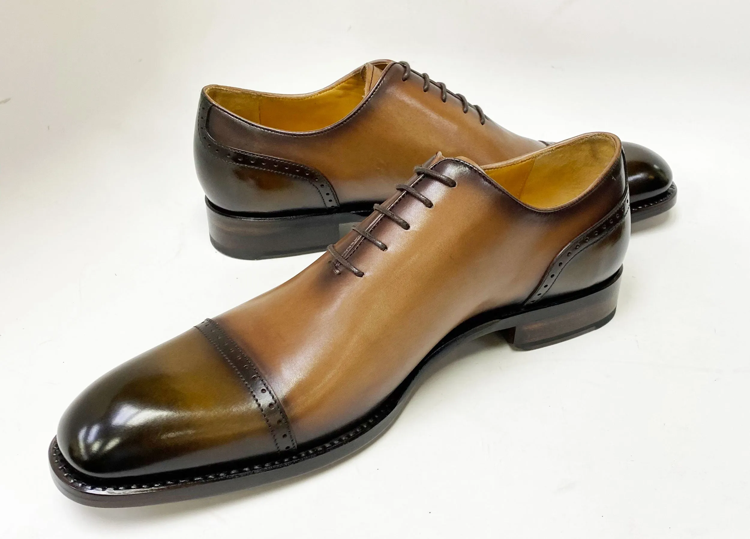 Style: Anthony-Walnut/Brown